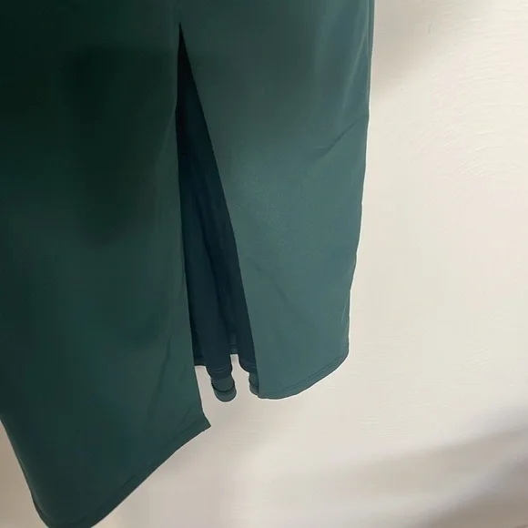 NWT BCBGeneration midi emerald green dress - Picture 5 of 9